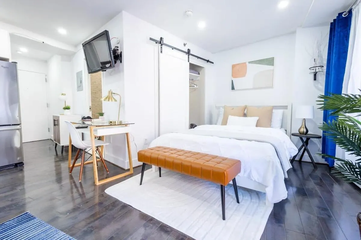 809-5B Luxury Studio With A Private Balcony New York Verenigde Staten